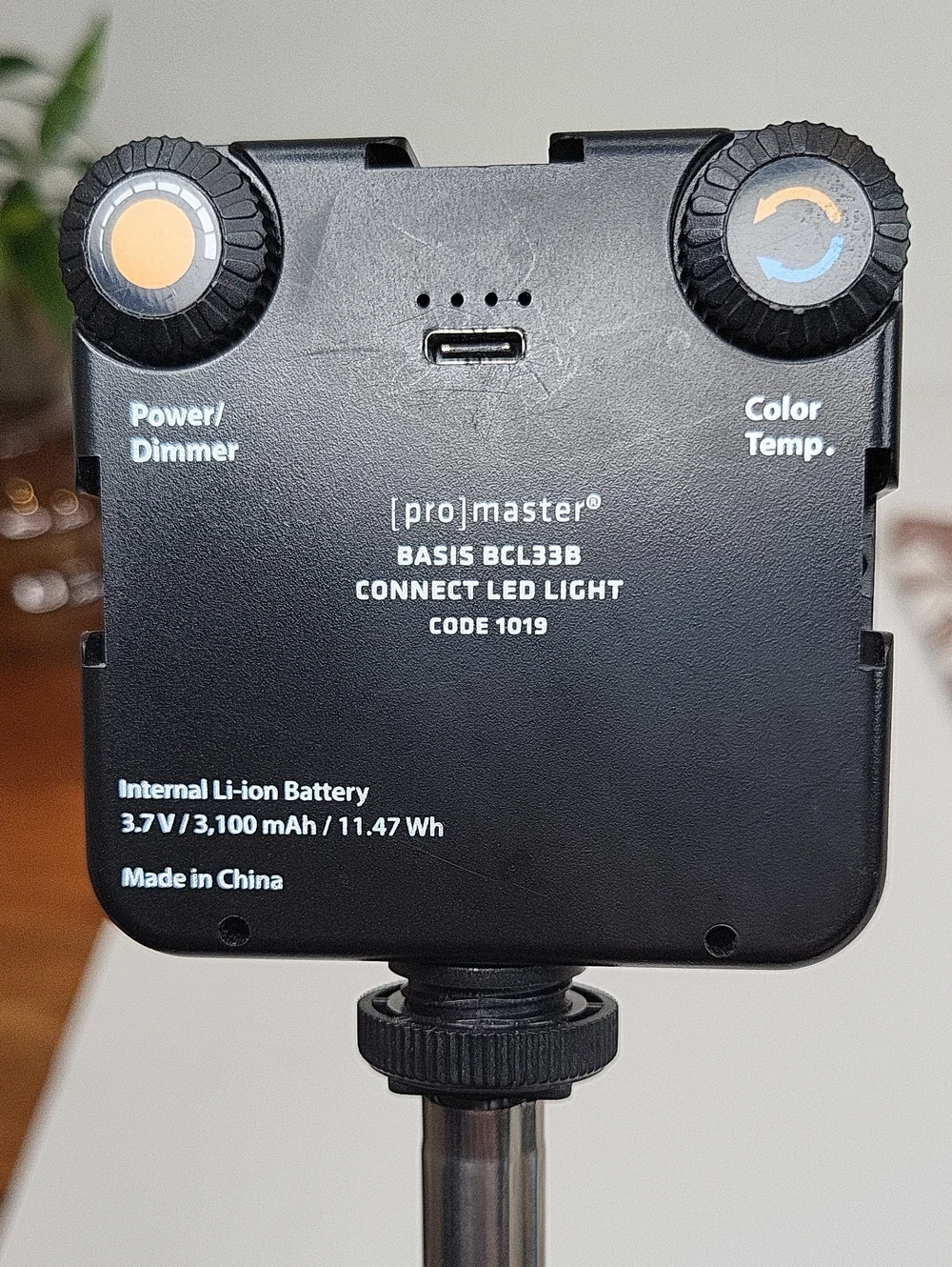 Promaster Basis Connect LED Rechargeable Portable Bi Color On Camera Light EUC